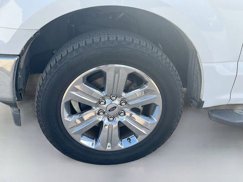 Used 2019 Ford F150 XLT w/ Equipment Group 302A Luxury image 29