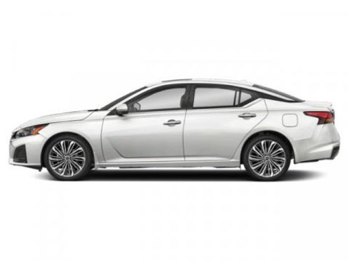 Used 2023 Nissan Altima 2.5 SL image 3