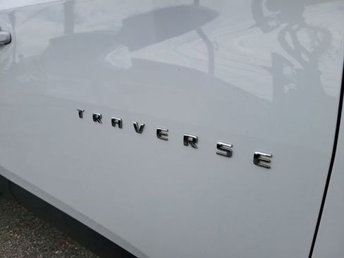 Certified 2023 Chevrolet Traverse LT image 8