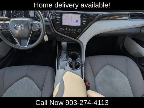 Used 2019 Toyota Camry LE FWD image 13