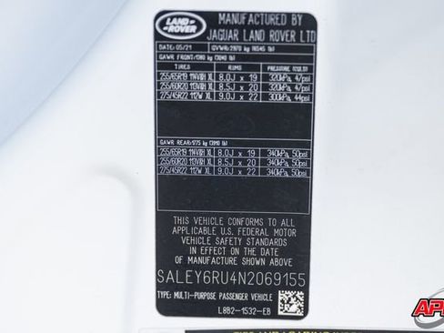 Used 2022 Land Rover Defender 90 X-Dynamic S image 80