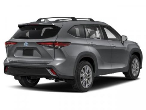 New 2025 Toyota Highlander Limited image 2