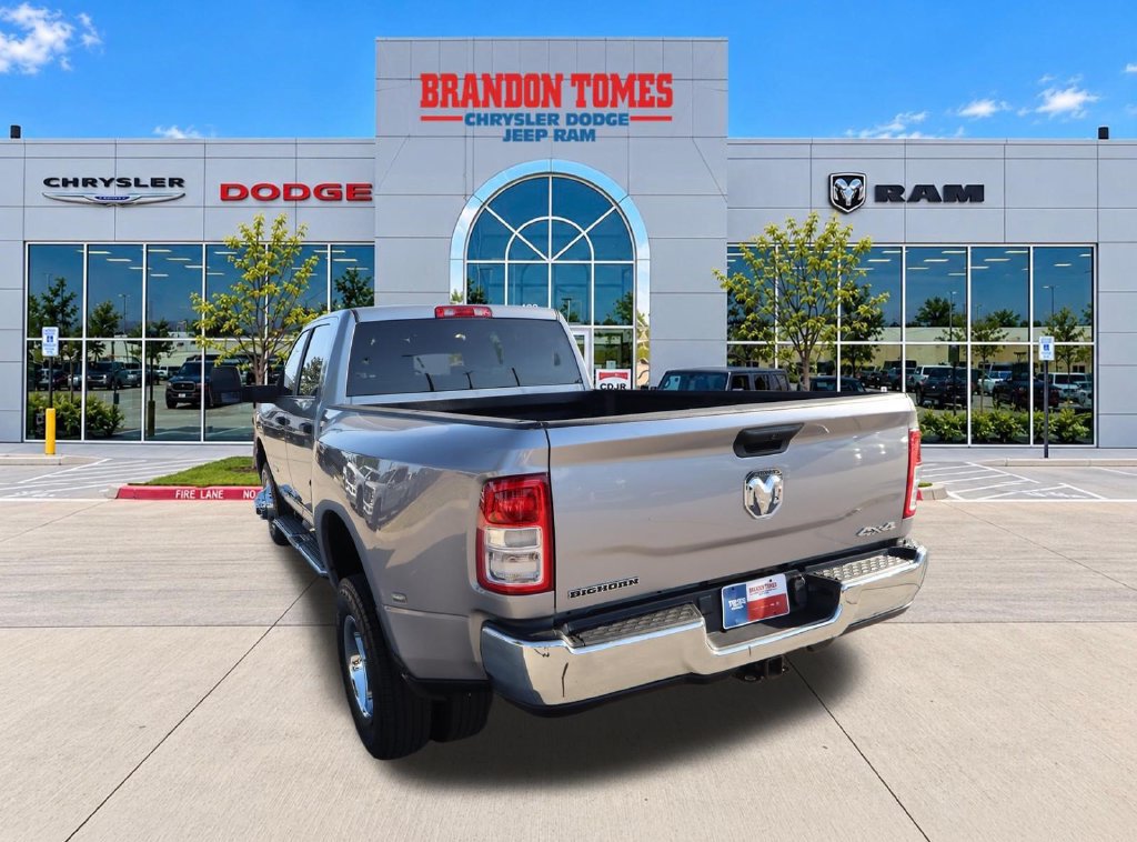 Used 2024 RAM 3500 Big Horn AWD/4WD image 27