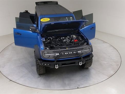 Used 2022 Ford Bronco Badlands image 45