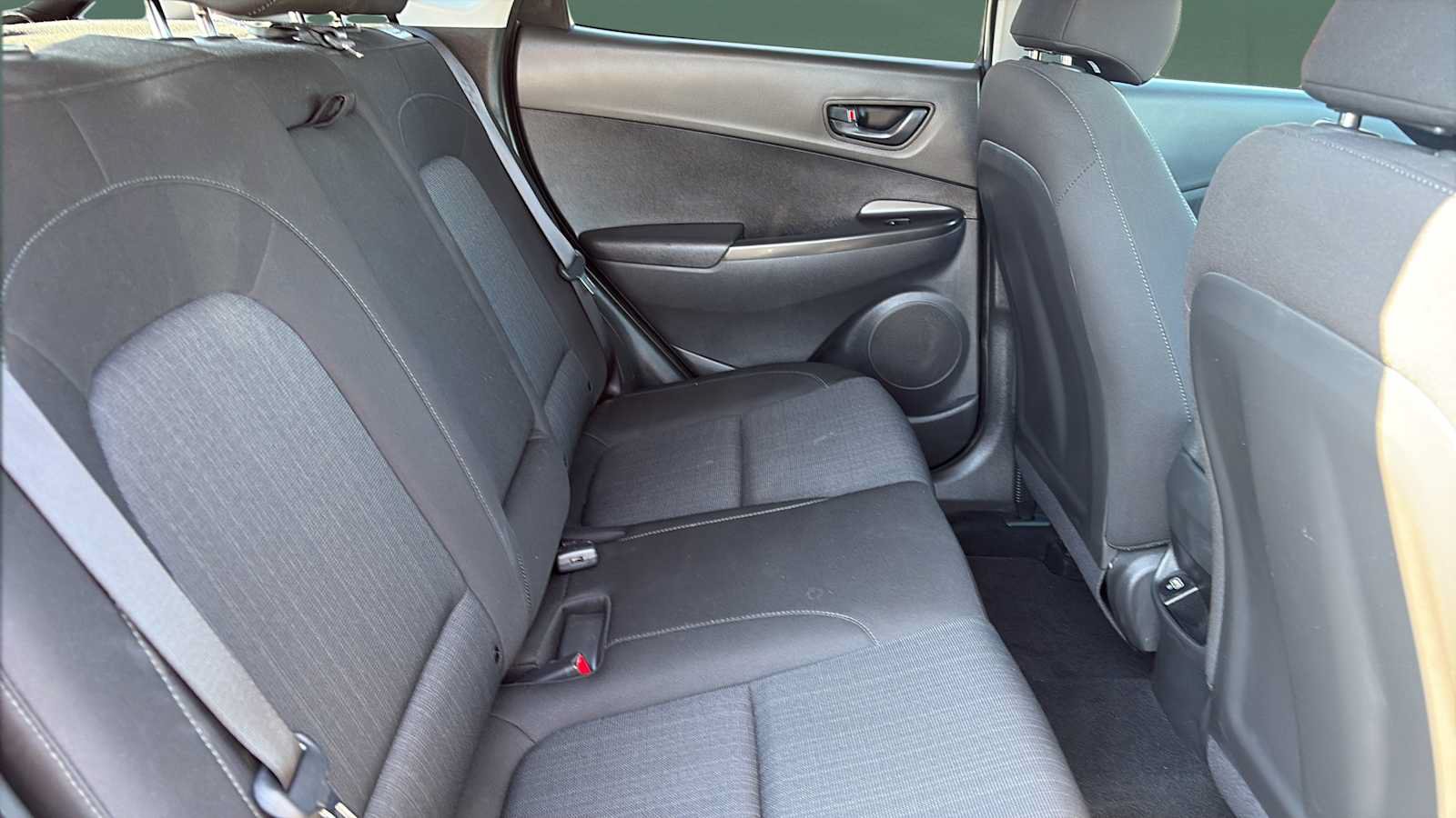 Used 2023 Hyundai Kona SEL AWD/4WD image 22