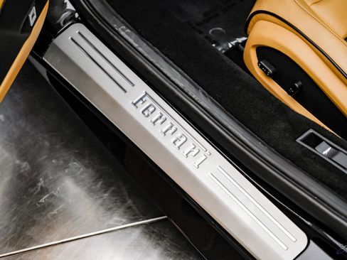 Used 2012 Ferrari 458 Italia Coupe image 43