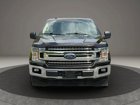 Used 2018 Ford F150 XLT w/ Equipment Group 302A Luxury RWD image 2