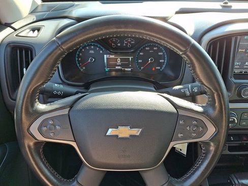 Used 2016 Chevrolet Colorado Z71 AWD/4WD image 18