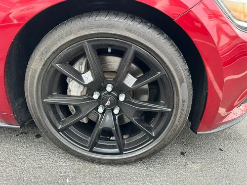 Used 2017 Ford Mustang GT Premium w/ Enhanced Security Package RWD image 13