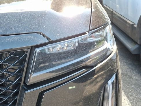 Used 2023 Cadillac Escalade ESV Sport Platinum image 4