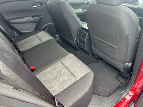 Certified 2024 Nissan Rogue SV AWD/4WD image 11