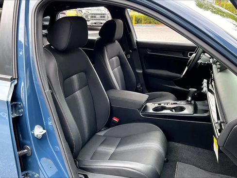 Used 2025 Honda Civic Sport image 9