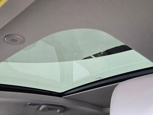 New 2026 Lincoln Corsair Premiere image 10