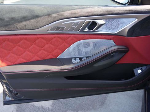 Used 2025 BMW M8 Competition image 19