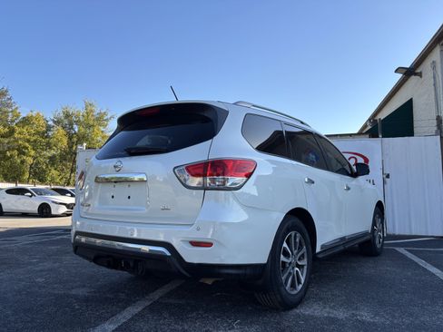 Used 2015 Nissan Pathfinder SL w/ SL Premium Package image 6