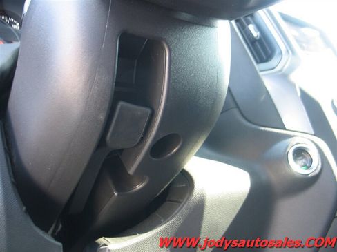 Used 2024 GMC Sierra 1500 Pro w/ Pro Value Package AWD/4WD image 8