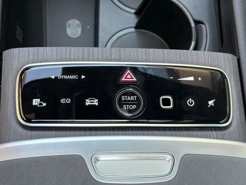 New 2026 Mercedes-Benz EQS 550 4MATIC SUV image 22