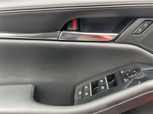 Used 2023 MAZDA MAZDA3 s image 17