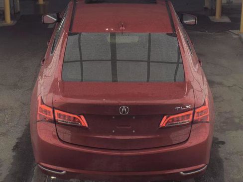 Used 2020 Acura TLX FWD image 5