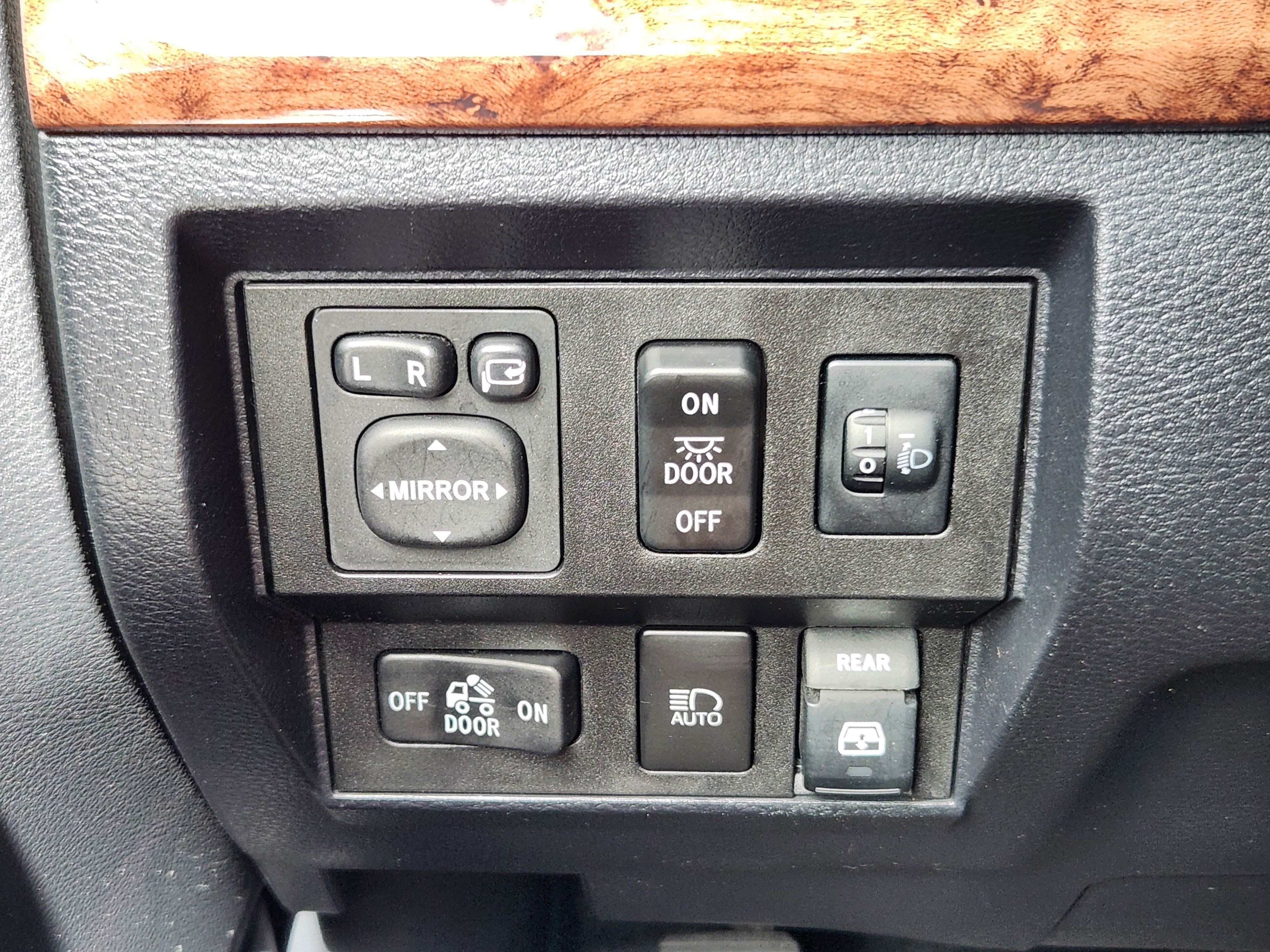 Used 2018 Toyota Tundra 1794 Edition AWD/4WD image 22