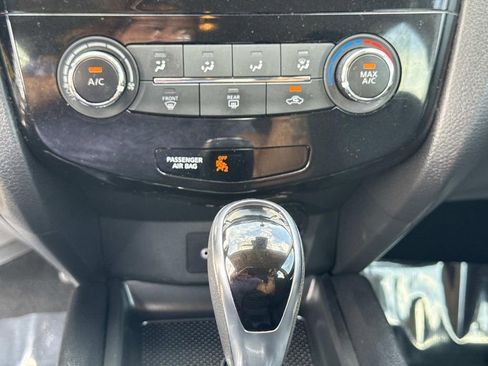Certified 2021 Nissan Rogue Sport S FWD image 23