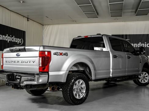 Used 2022 Ford F350 XLT w/ XLT Value Package AWD/4WD image 8