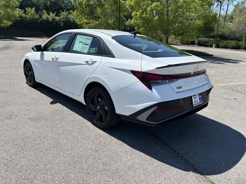 New 2026 Hyundai Elantra Sport FWD image 5