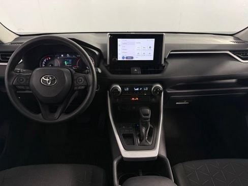 Used 2023 Toyota RAV4 XLE FWD image 24