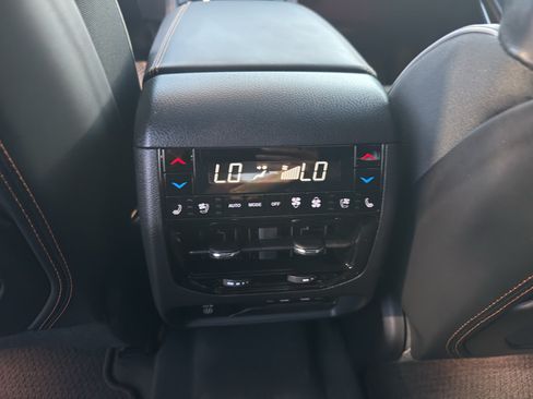 Used 2026 Jeep Grand Cherokee L Summit w/ Advanced Protech Group IV AWD/4WD image 33