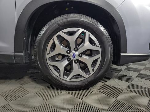 Used 2019 Subaru Forester Premium w/ Popular Package #1 AWD/4WD image 12