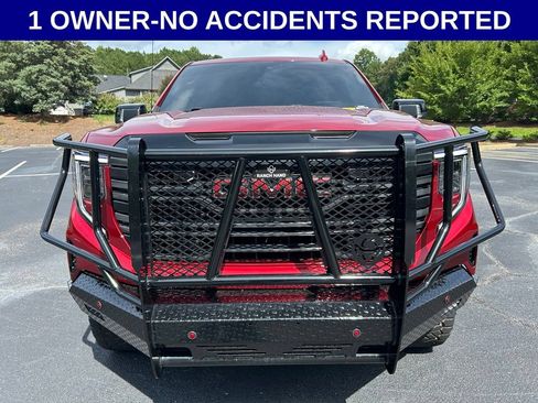 Used 2025 GMC Sierra 1500 AT4 w/ AT4 Premium Package AWD/4WD image 14