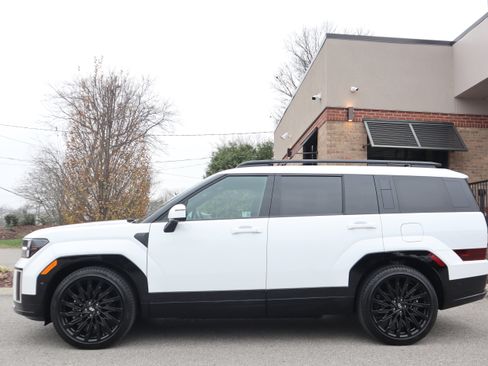 Used 2024 Hyundai Santa Fe Calligraphy image 10