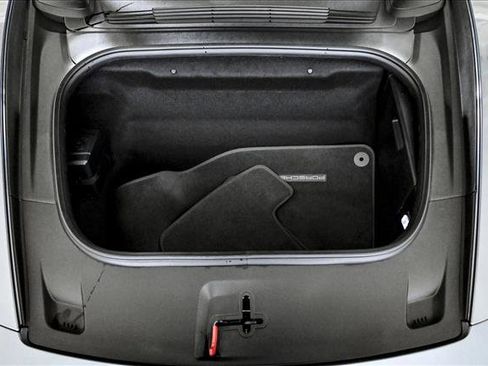 Used 2025 Porsche 911 Targa 4 GTS image 6