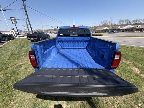 New 2026 GMC Canyon Elevation w/ Convenience Package AWD/4WD image 25