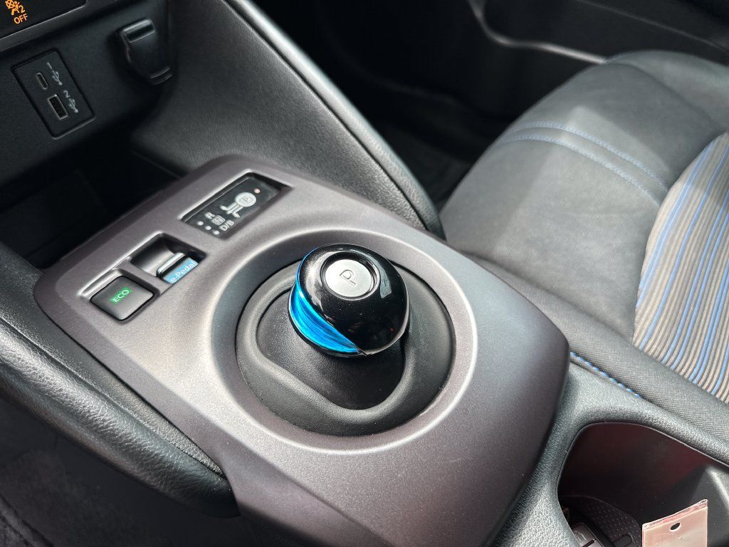 Used 2023 Nissan Leaf S FWD image 14