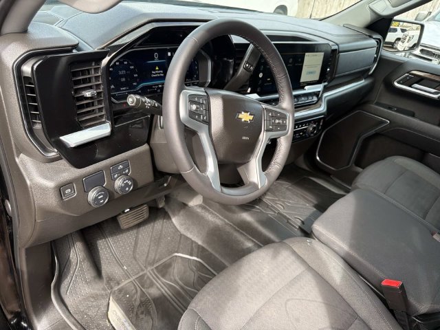 Used 2022 Chevrolet Silverado 1500 LT w/ Protection Package RWD image 21