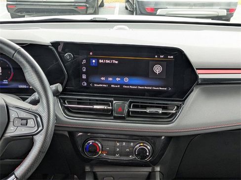 Certified 2024 Chevrolet TrailBlazer RS w/ Driver Confidence Package image 18