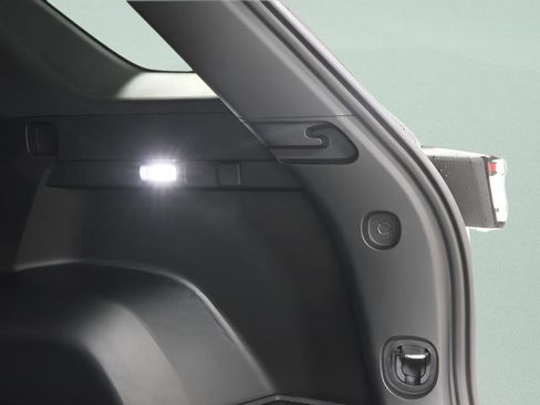 New 2026 Chevrolet Equinox LT w/ Convenience Package II FWD image 29