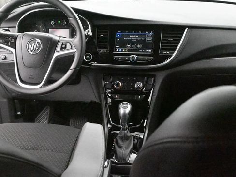 Used 2022 Buick Encore Preferred AWD/4WD image 14