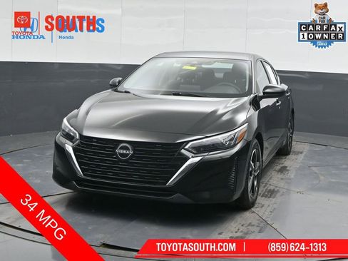 Used 2025 Nissan Sentra SV FWD image 6