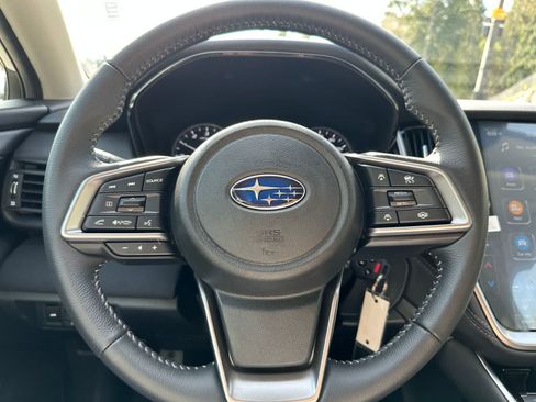 Used 2025 Subaru Legacy Premium AWD/4WD image 15
