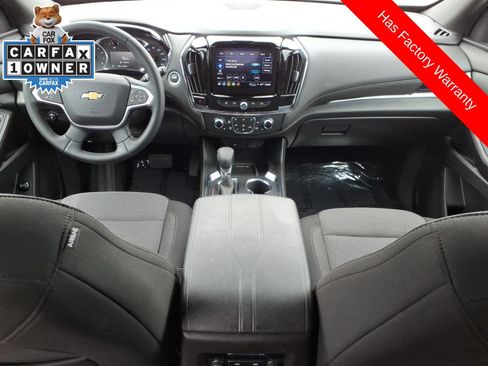 Used 2023 Chevrolet Traverse LT FWD image 12