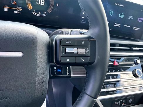 Used 2025 Hyundai Santa Fe SE image 20