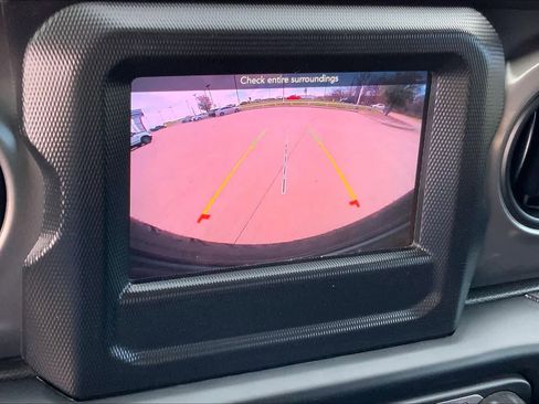 Used 2023 Jeep Wrangler Sport image 53