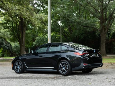 Used 2023 BMW i4 eDrive40 w/ Premium Package RWD image 10