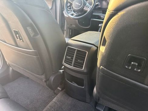 Used 2024 Kia Sportage X-Line w/ X-Line Premium Package AWD/4WD image 19