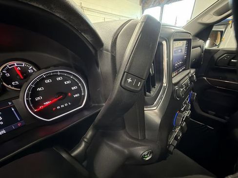 Certified 2020 Chevrolet Silverado 1500 LT w/ All-Star Edition AWD/4WD image 15