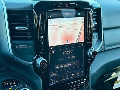 New 2026 RAM 1500 4x4 Crew Cab image 10