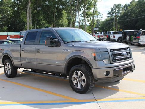 Used 2014 Ford F150 FX4 w/ Equipment Group 402A Luxury AWD/4WD image 1