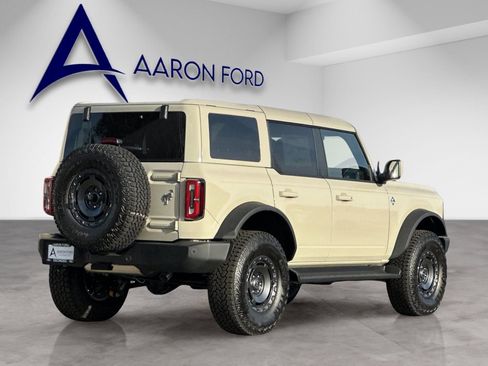 New 2025 Ford Bronco Outer Banks w/ Sasquatch Package image 5